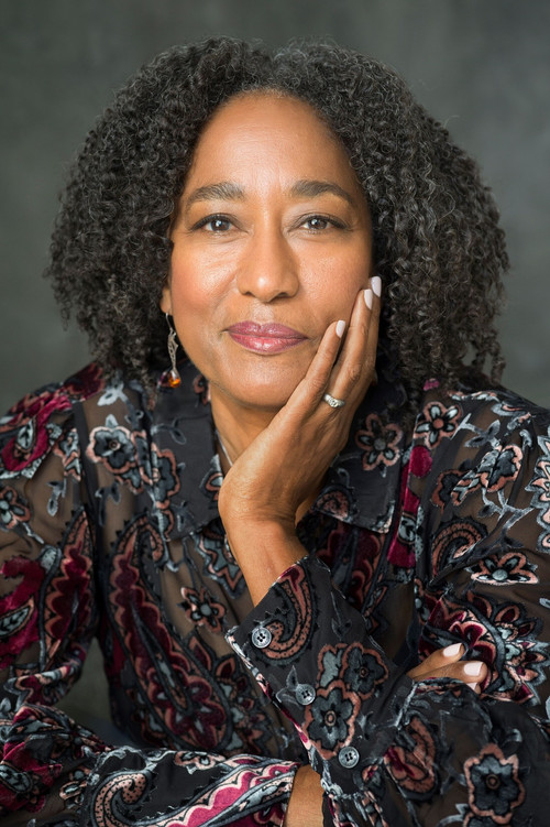 Бридгетт М. Давис