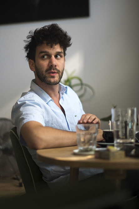 Игор Безиновиć