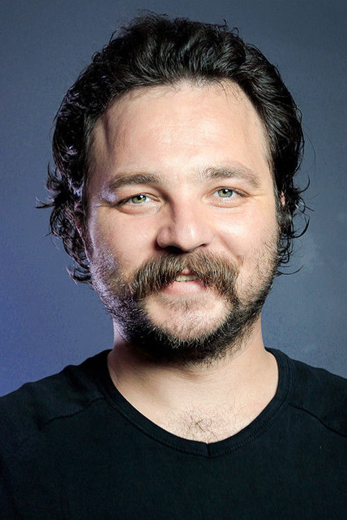 Мухаррем Тüрксевен