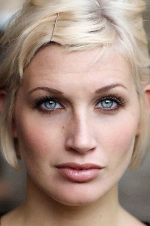 Jессица Байлй