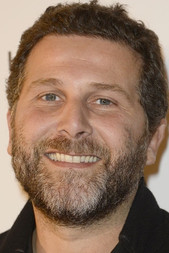 Артхур Бензаqуен