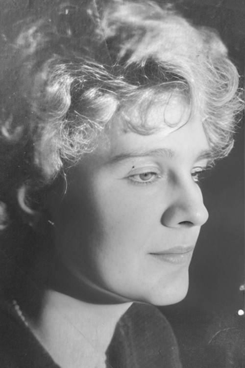 Евгения Каретникова