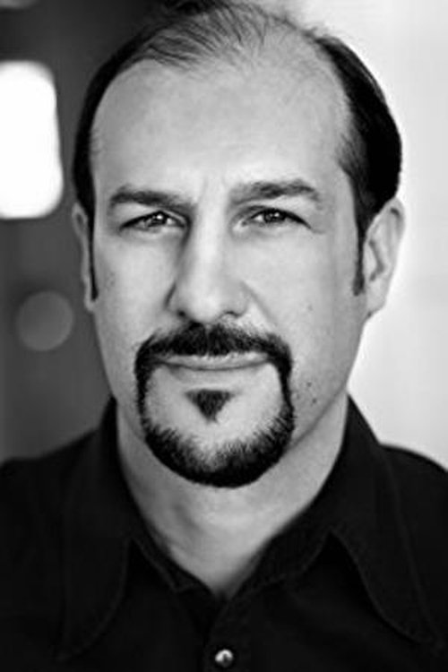 Маттхеw Дйлан Робертс