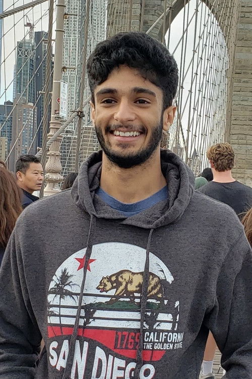 Вйом Малхотра