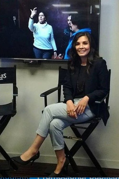 Неллй Давалос