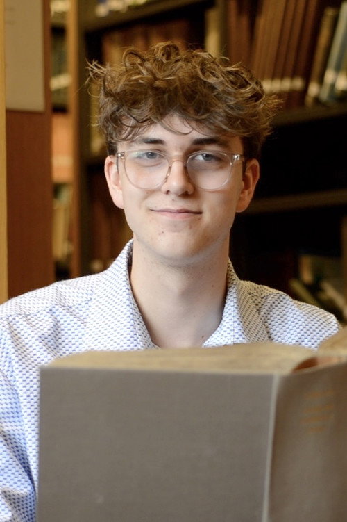 Адам Броцклесбй