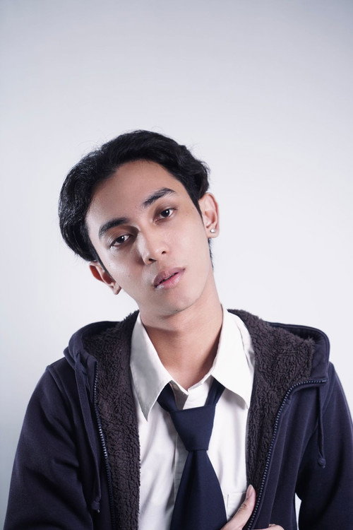 Аjив Еркхан