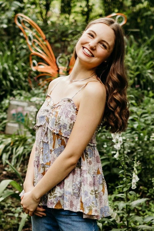 Маделине Забела