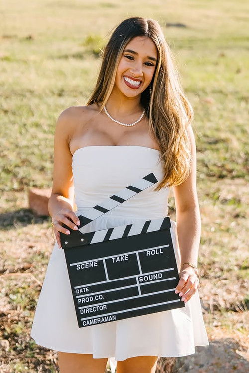 Аиделис Цоломбанй