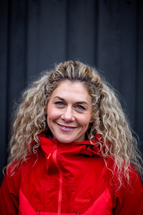 Цецилие Ског