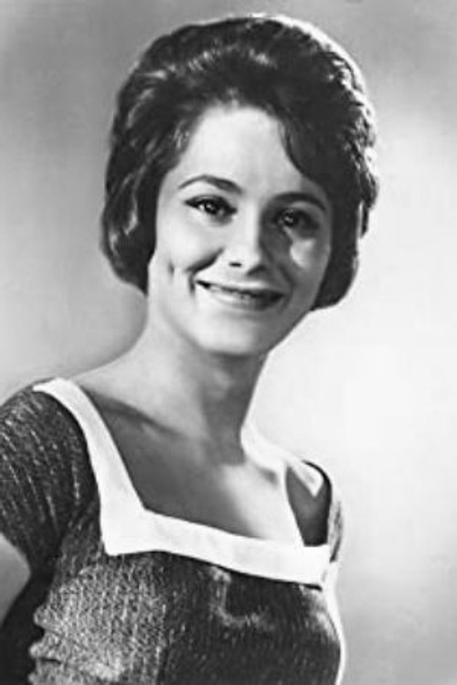 Илона Агáрдй