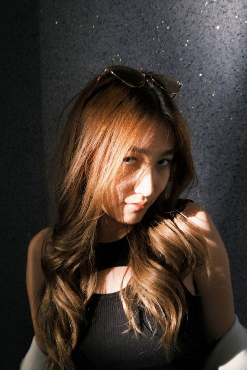 Алтйн Аденова