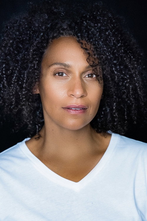 Марние Брунтон