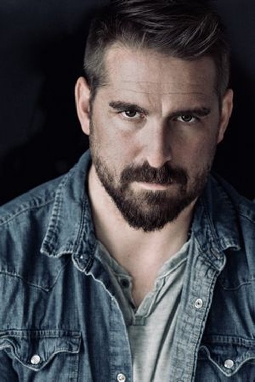 Адам Хамптон