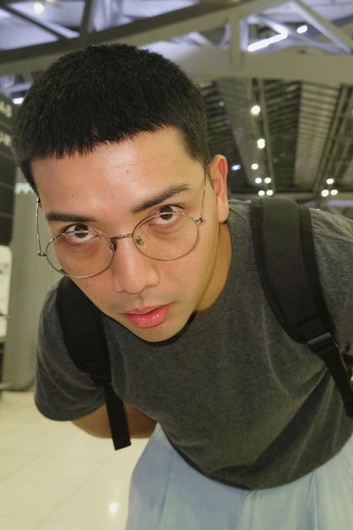 Тхарит Суттилуер