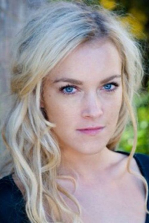 Лаура МцМонагле