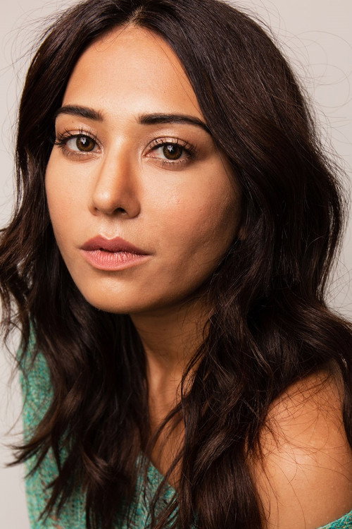 Фрейа Адамс