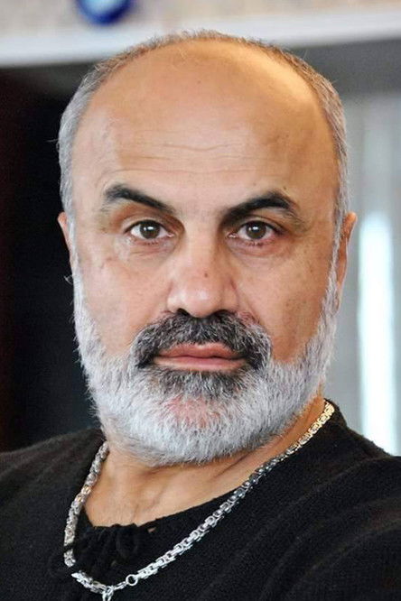 Ахмет Озтüрк