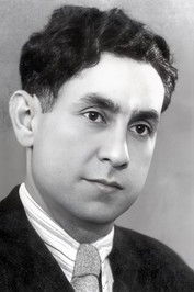 Гусейнага Садыхов