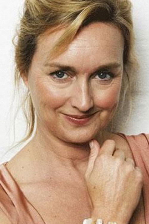  Виктория Лонгли