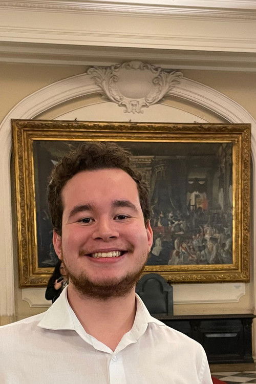 Артур Б. Матос