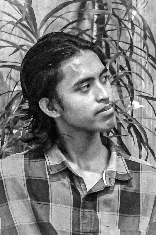 Ройхан Харири