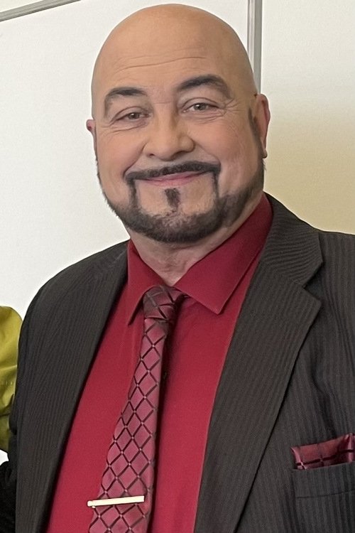 Рандй Р Робертс