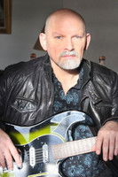  Брендан Перри