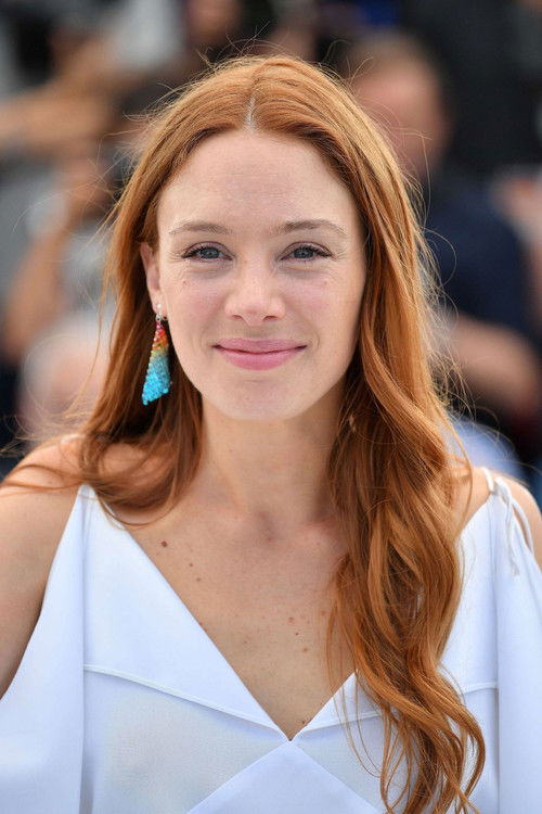  Летиция Дош