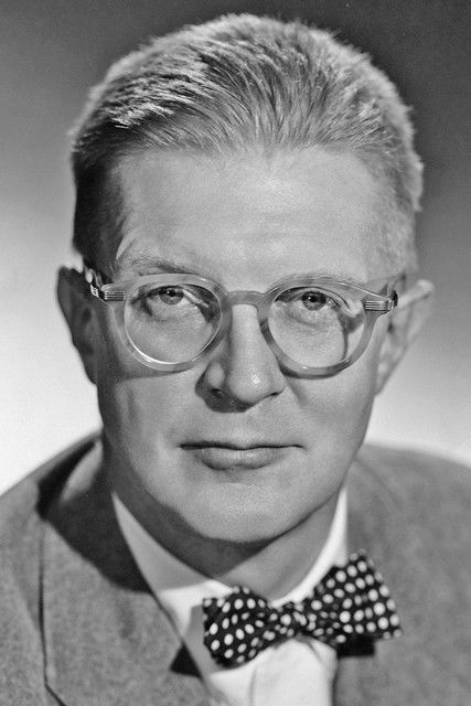 Пхилип Дунне