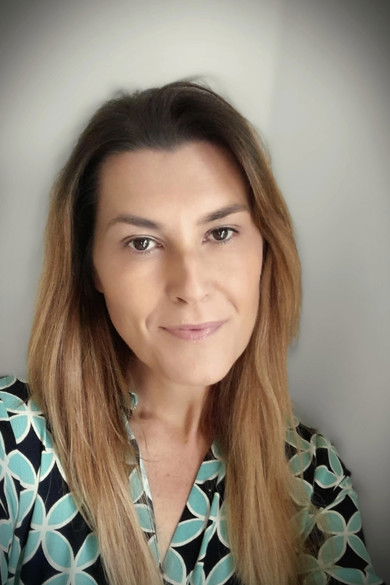 Синéад Цоллопй