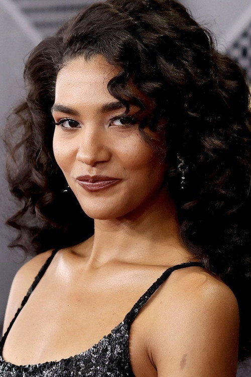 Оливиа Деан