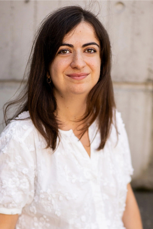 Лара Панах-Изади