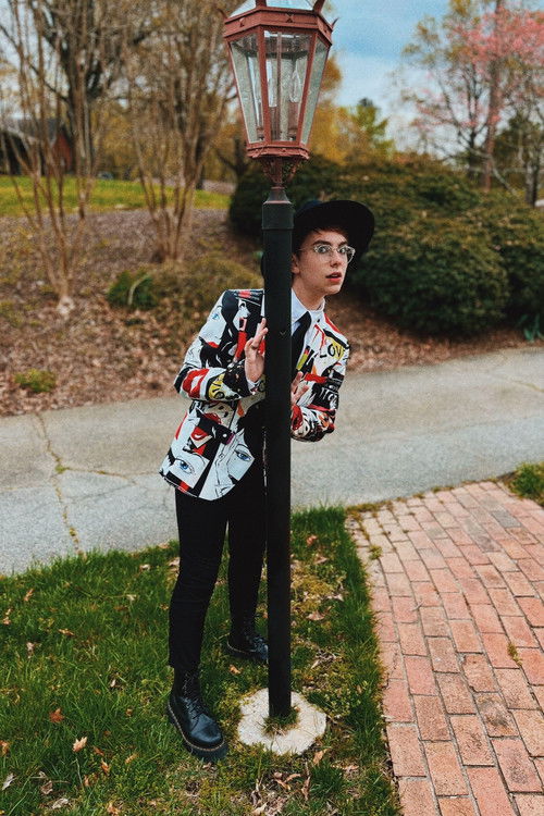 Jацксон Хоwард