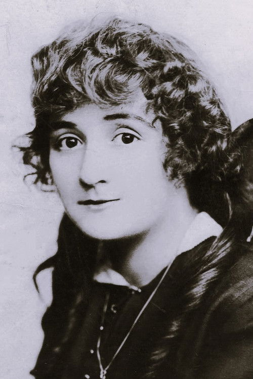 Аделе ДеГарде