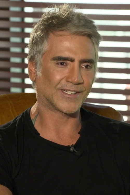 Алеjандро Фернáндез