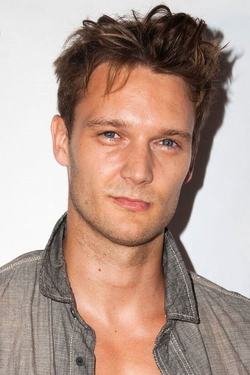 Оливер Киеран-Jонес