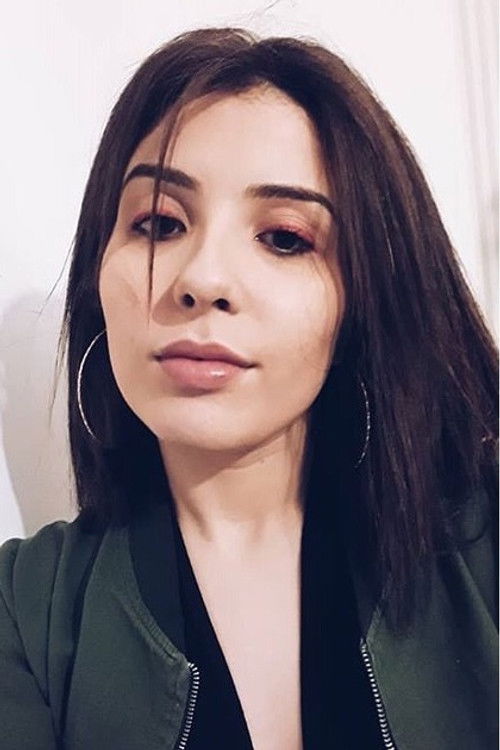 Дéбора Еспит