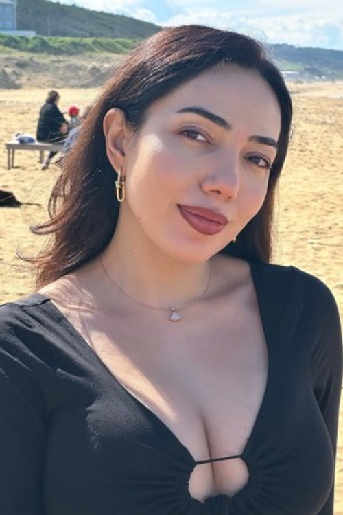 Биллур Йıлмаз