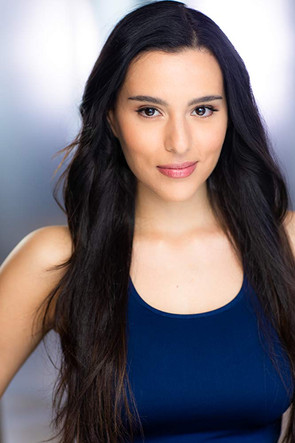 Андреа Алвеар