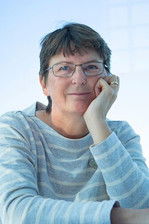 Карен О'Неил