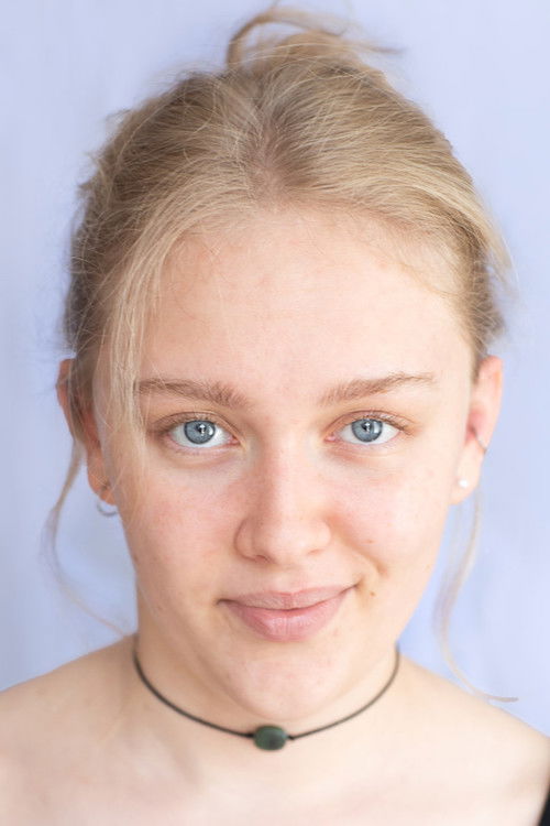 Никола Кйларовá