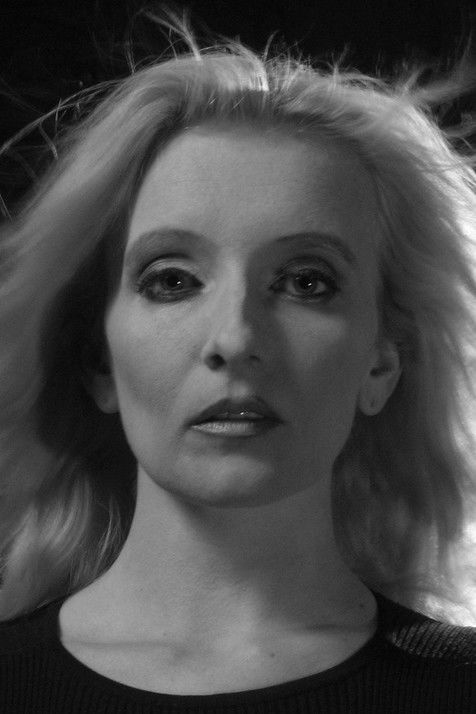 Jустине Бакер