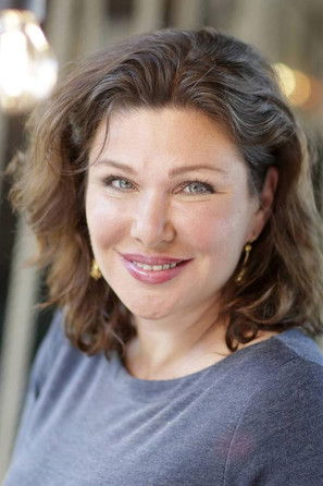  Доминика Печински