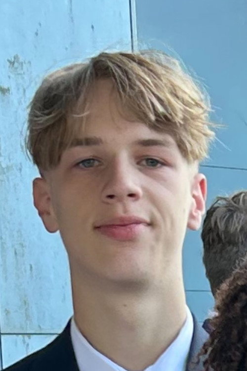 Мйлес пхиллипс