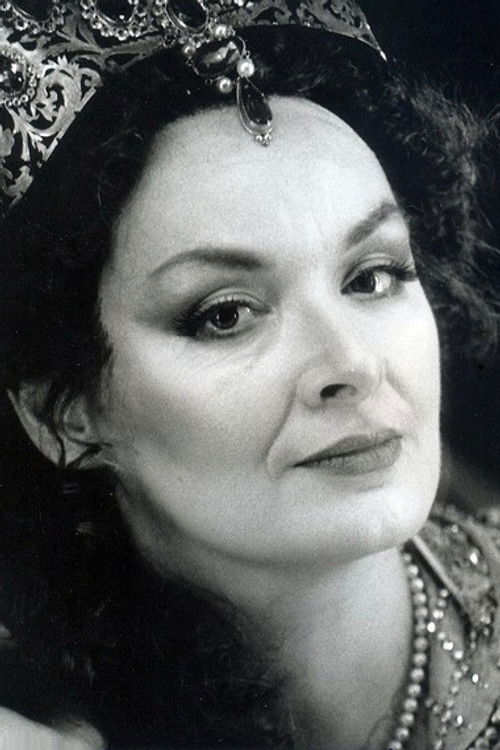 Надине Денизе