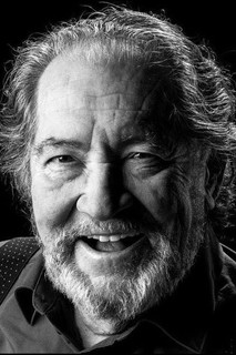 Царлос Сантос