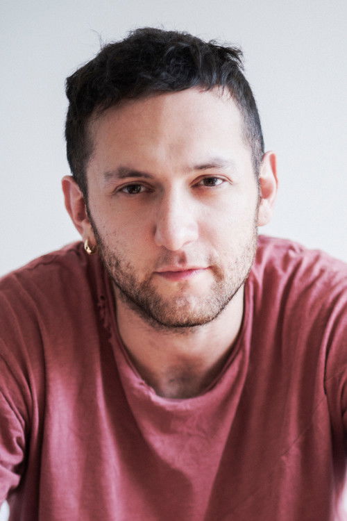 Андреа Левиалди Гхирон