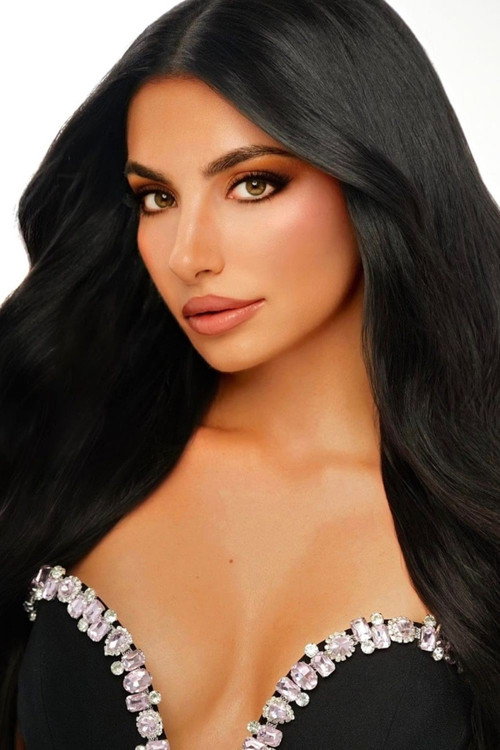 Самантха Воцатура