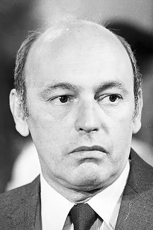 Антонио Патиñо